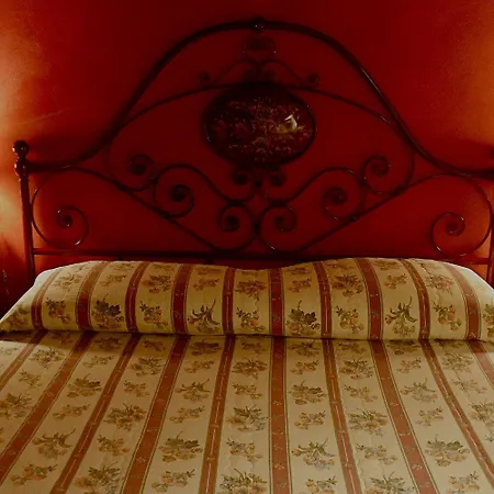 Castello Saltemnano Farm stay