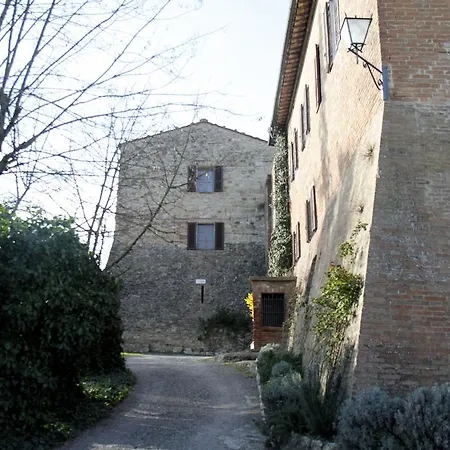 Farm stay Castello Saltemnano Buonconvento