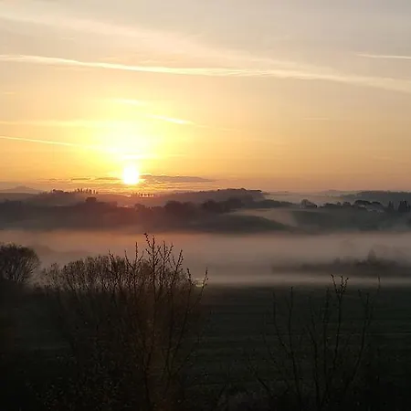 Farm stay Castello Saltemnano Buonconvento